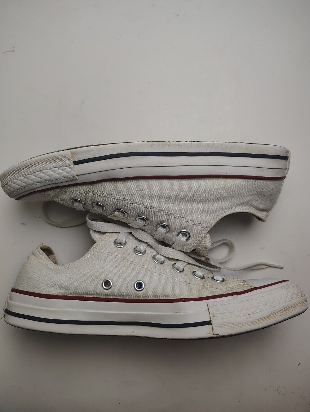 Converse Chuck Taylor Allstar Low Top White Canvas Lace-Up Sneakers Size 7 - Picture 3 of 10